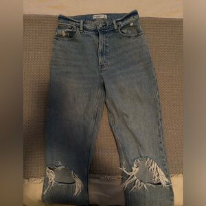 Abercrombie 90’s straight ultra high rise jeans